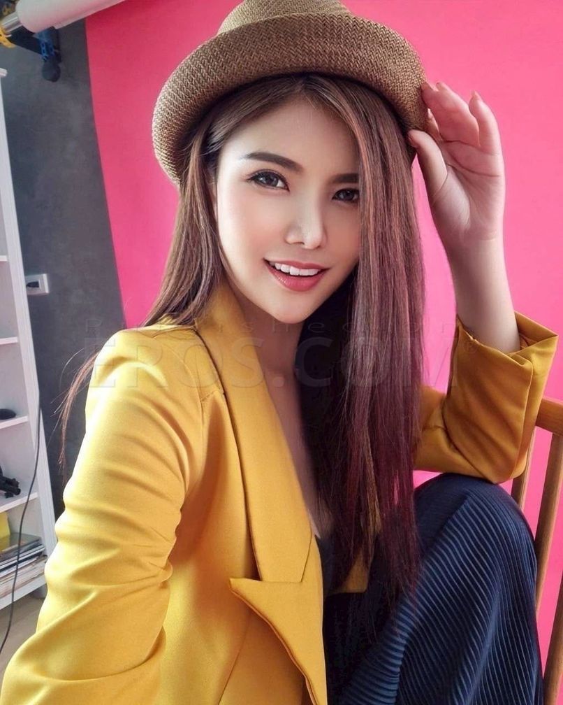 Jennie — photo 3