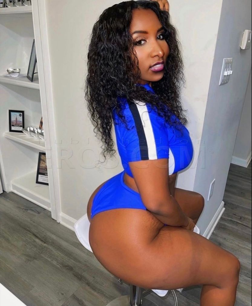 Lauren — photo 3