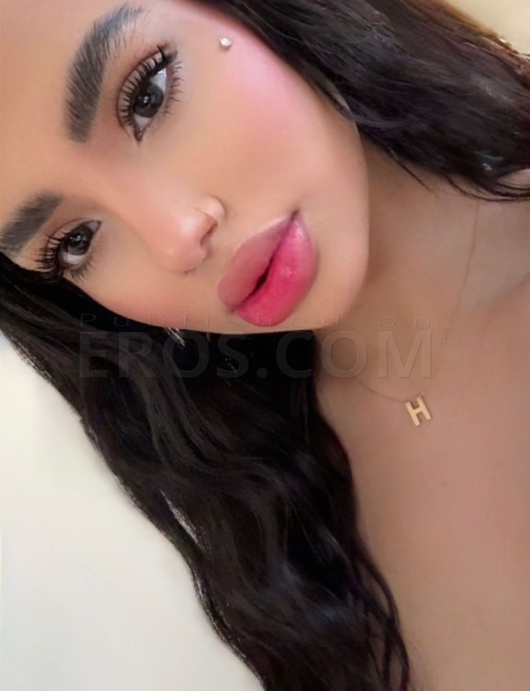 Alessia — photo 1
