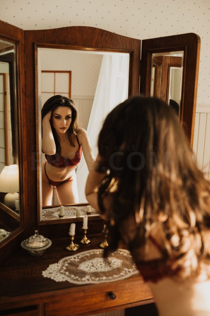 Ambra — photo 3