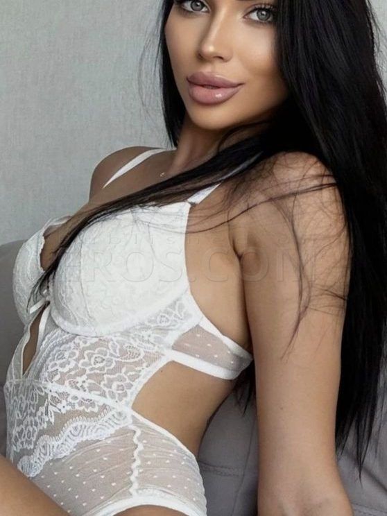 Lorena in Waltham