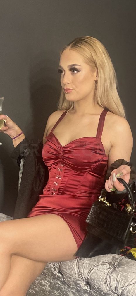 Oliviamay — photo 2