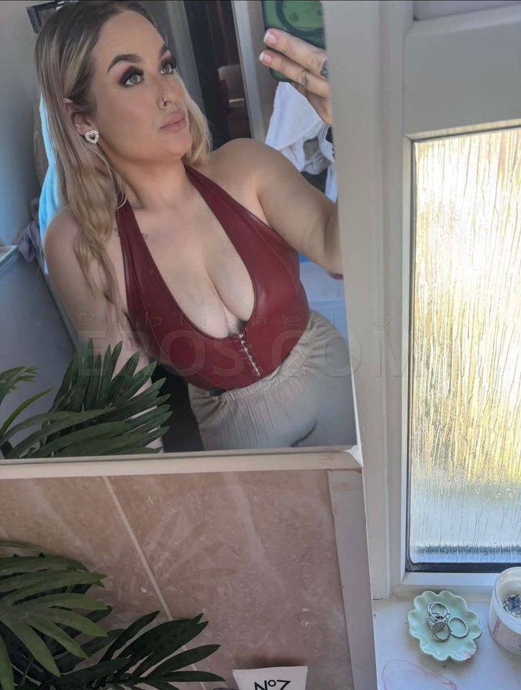 Oliviamay — photo 3