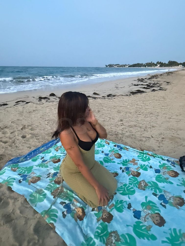Esther — photo 3