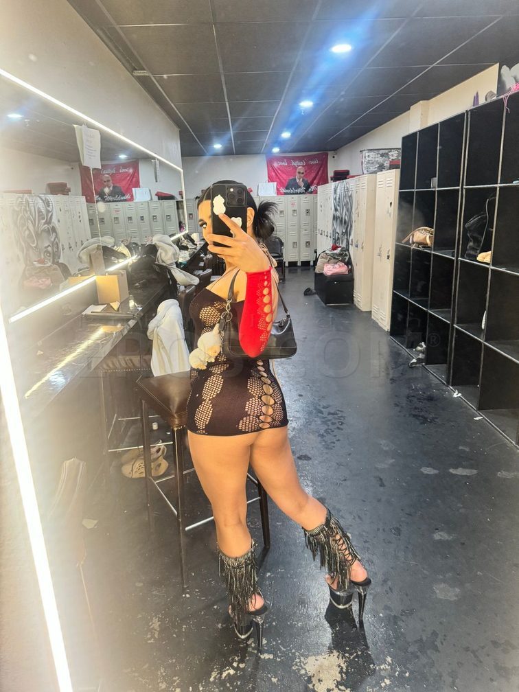 Yasmin — photo 3