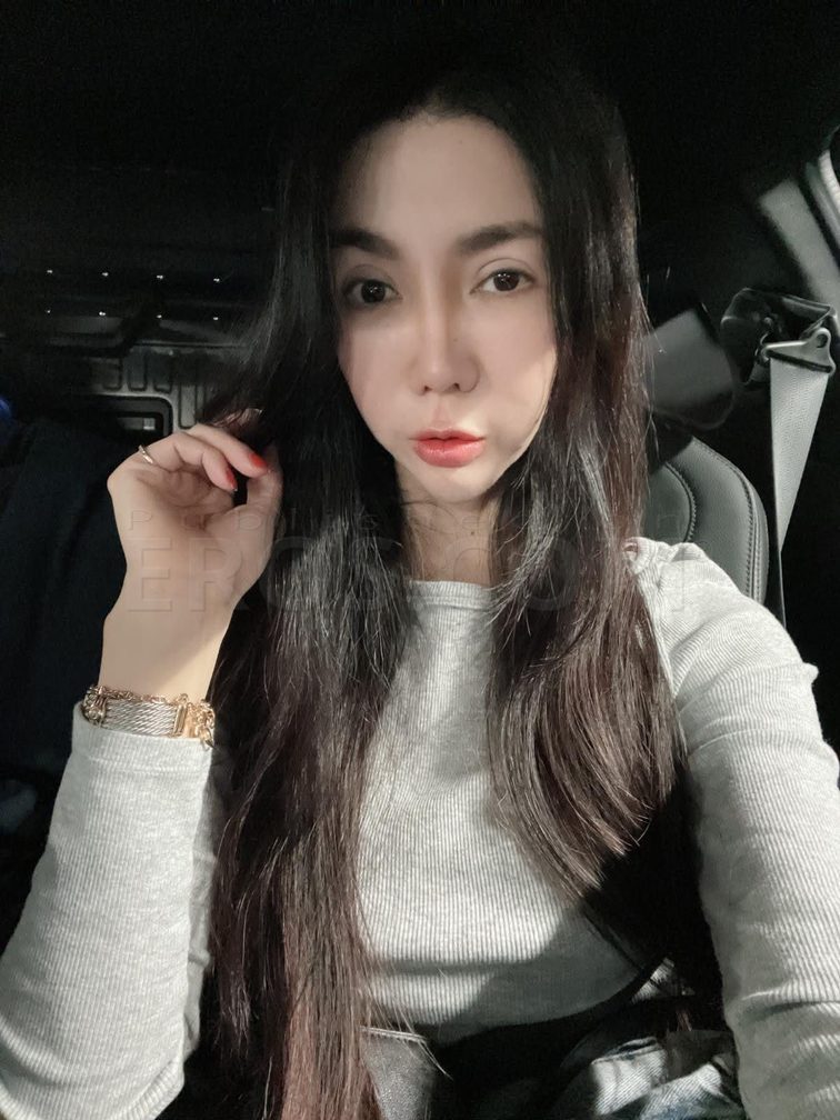 Vicky — photo 3