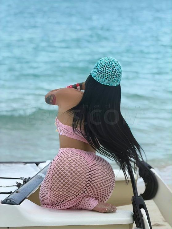 Khloe