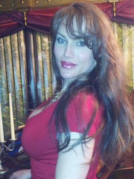 TS World Famous Karen Cummings