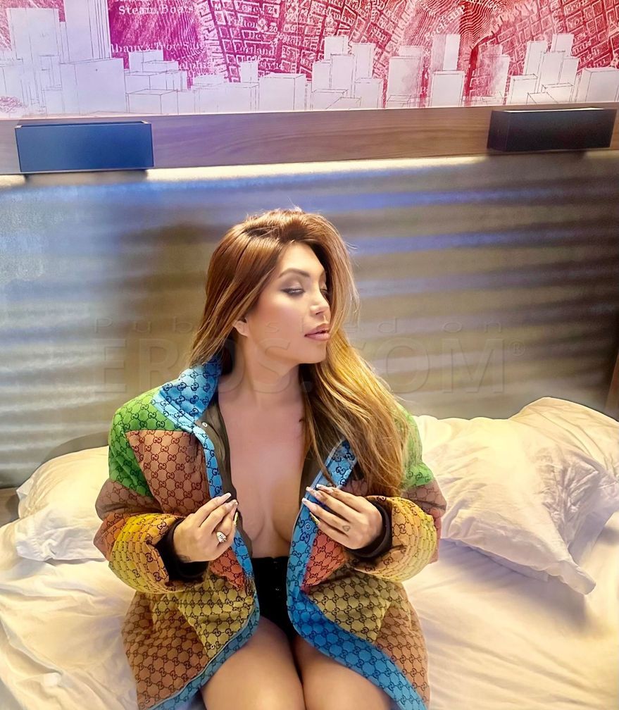 ISABELLA GREEN TREE PA