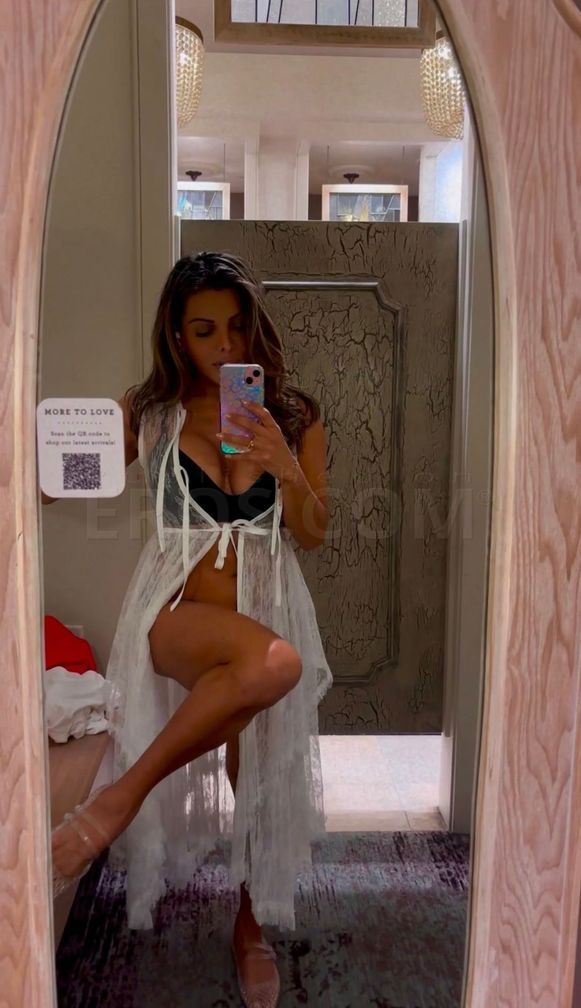 TAMARA WALTHAM — photo 2
