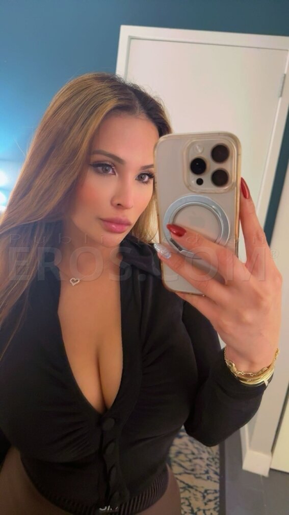 Gwyneth in Midtown north Hills