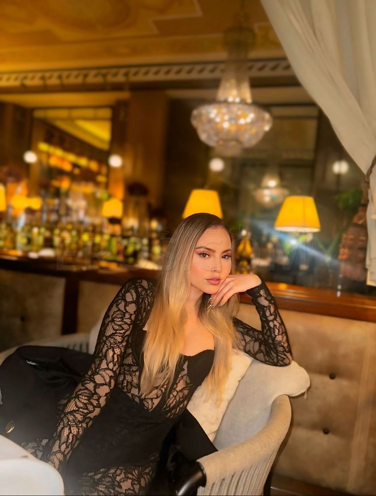Julia Jewels — photo 1