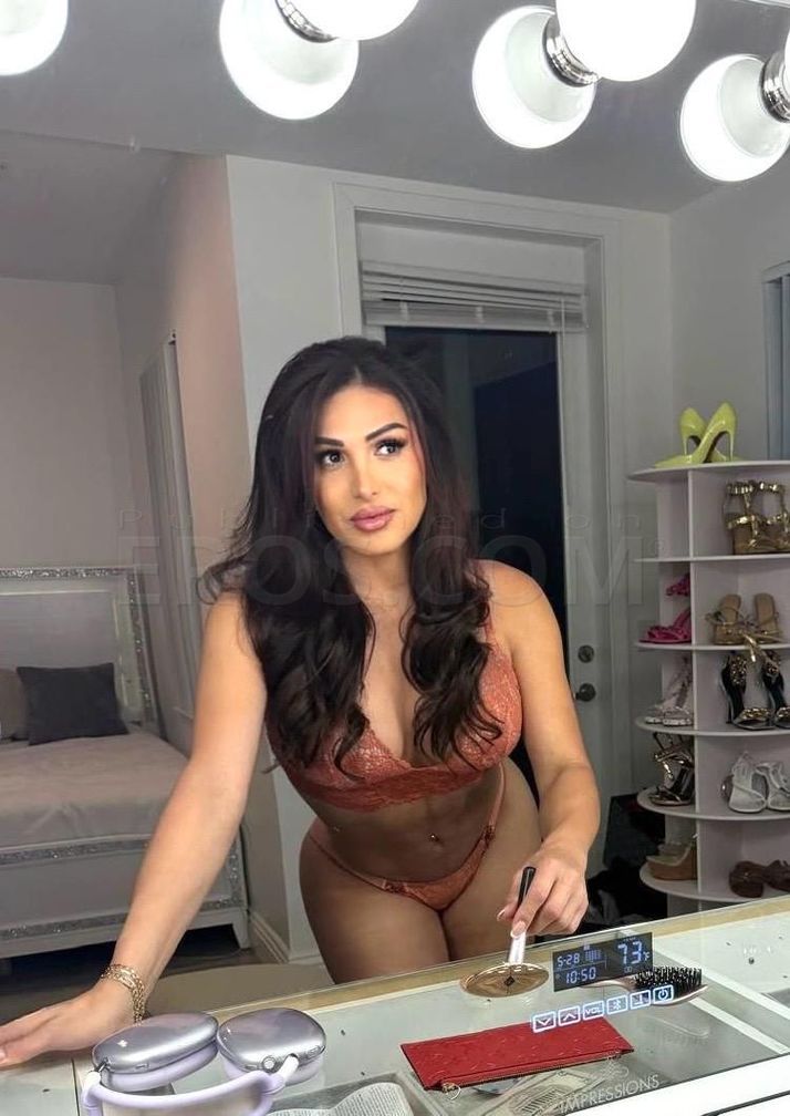 Veronica — photo 1