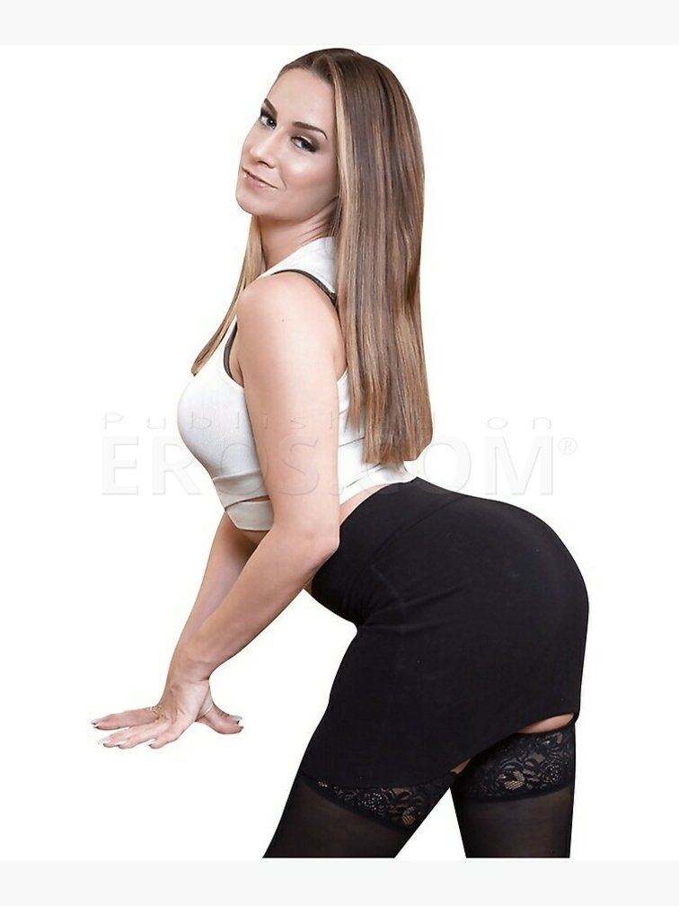 super star Cassidy Klein