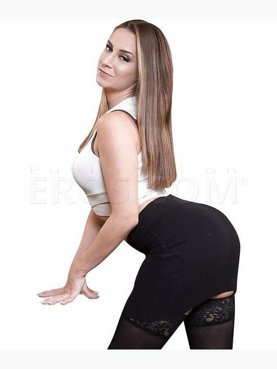 super star Cassidy Klein