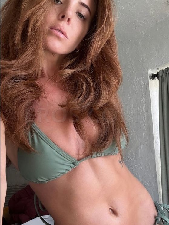 pornstar Lumi Ray