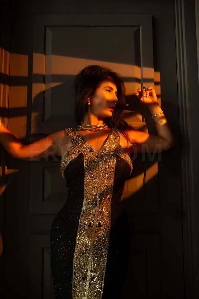 CMT Natalia Knight in Cincinnati