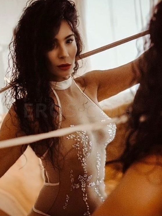 CMT Natalia Knight