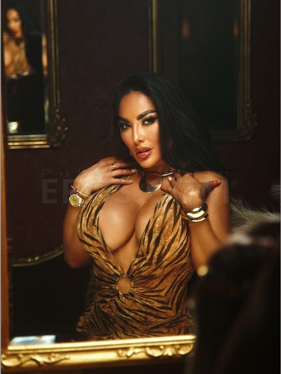 Kiara Mia
