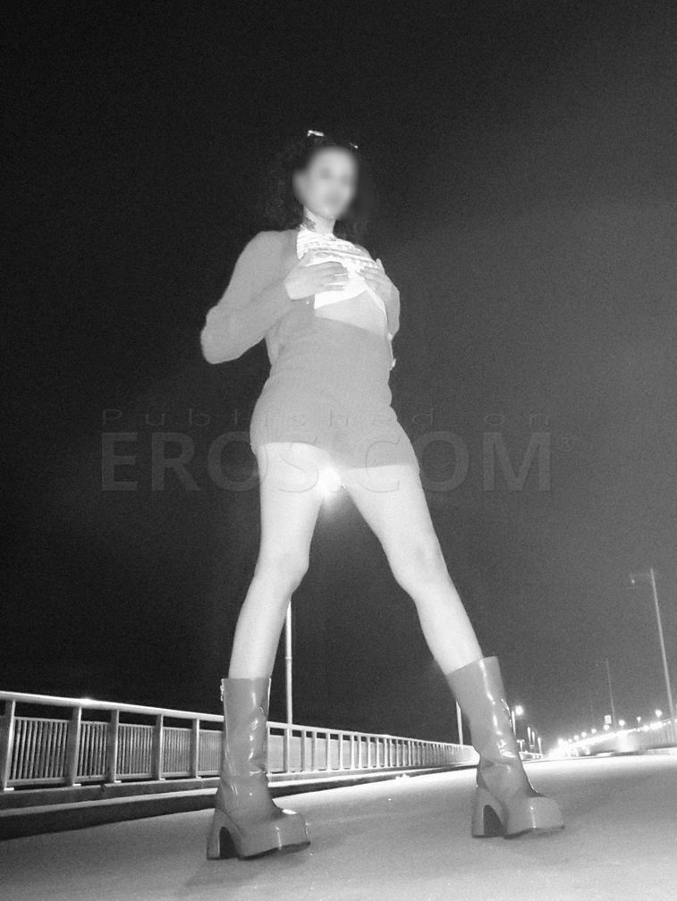 Vivian Saint — photo 5