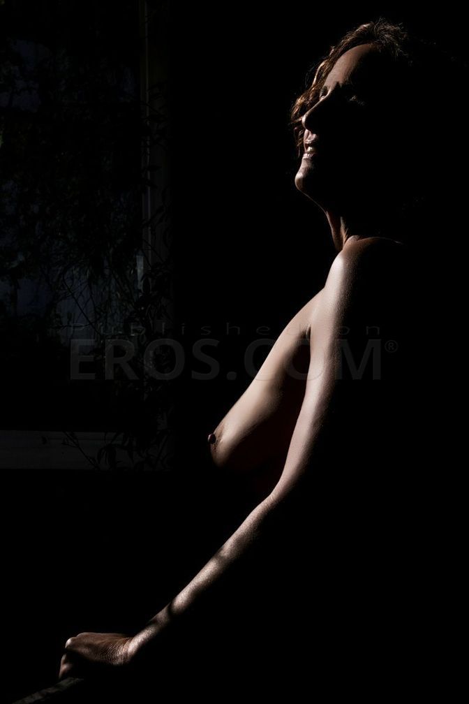 River Goddess - Erotic Beauty