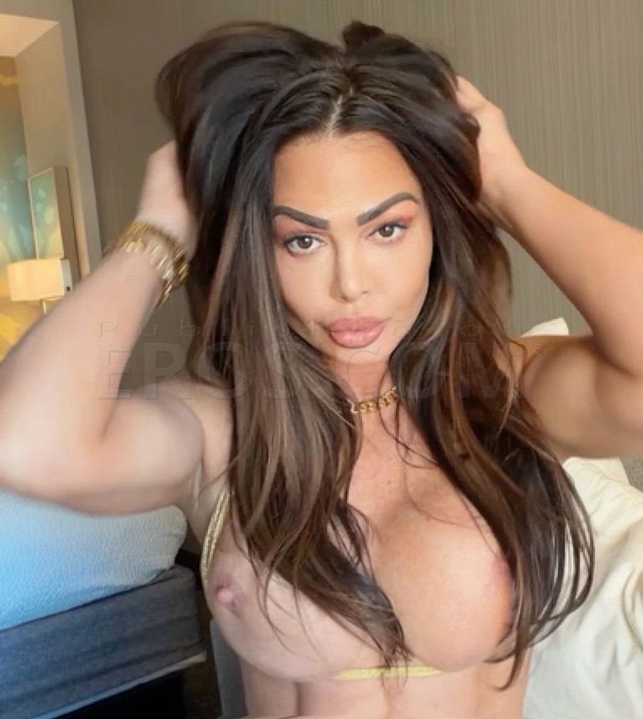 Porn Star Legend Nina Dolci — photo 1