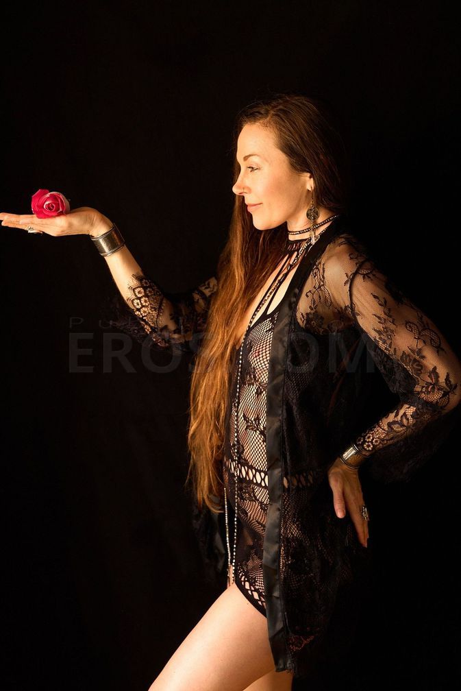 Rose Nouveau — photo 3