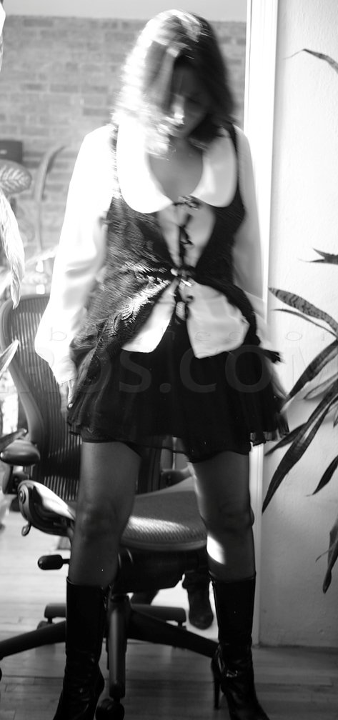 Layla Genuine Healer