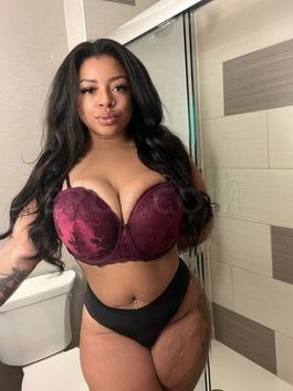 Alissa Avery by Ohare