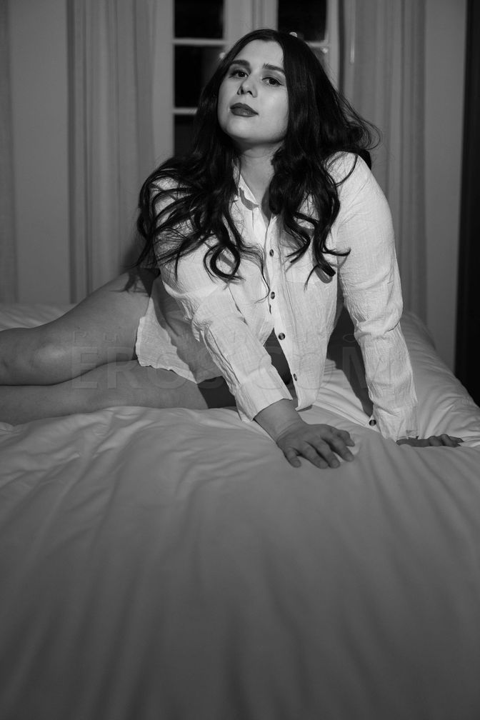 Miss Rose Bee Gold — photo 8