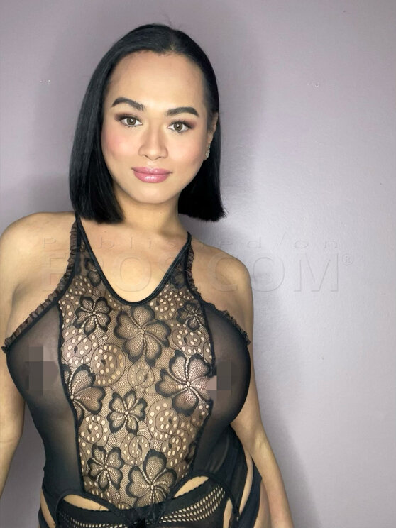 TS Asian bea rose