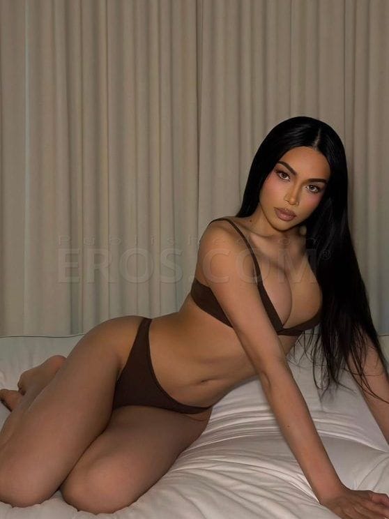 TS Vivi in Long Beach