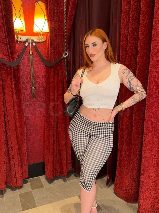 Pawg Emily