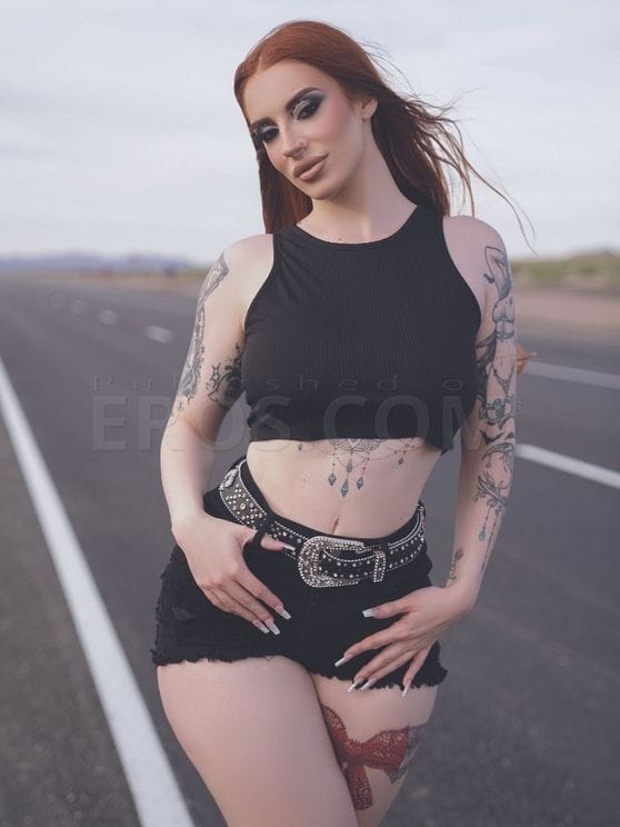 Pawg Emily
