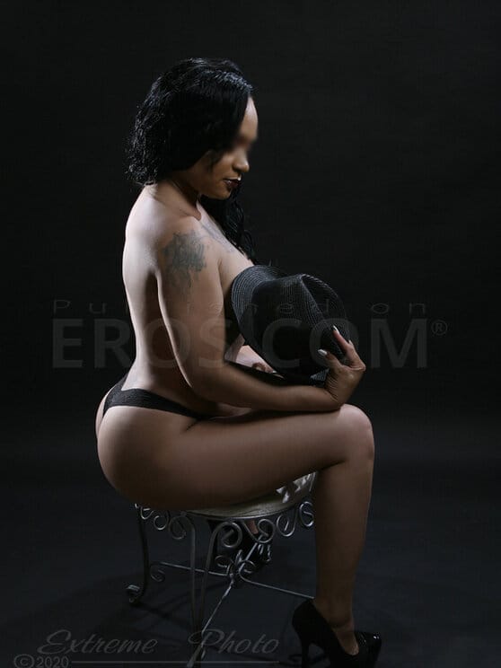 Charlee Reign