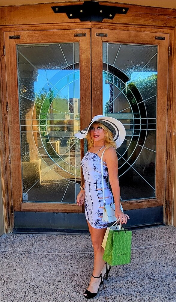 VIP Renne' Of Chicago