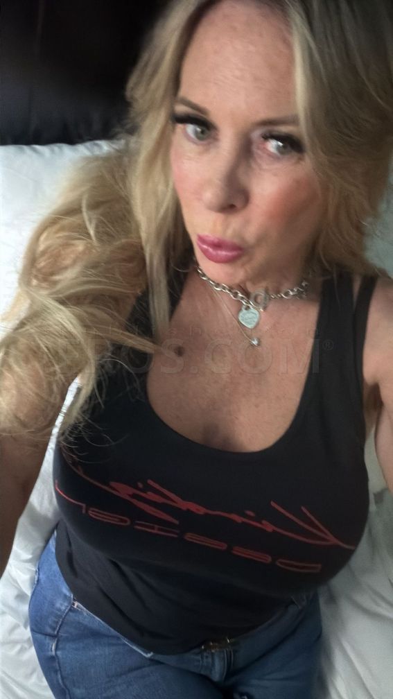 Breezy Brittney — photo 2