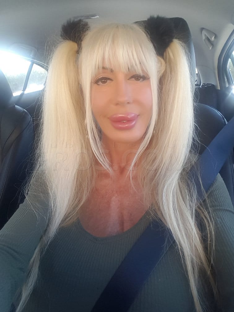 Big Bust Legend Elizabeth Starr — photo 3