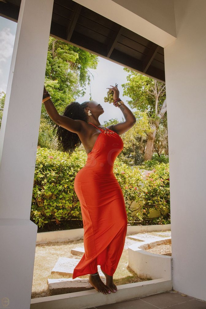 Gizel James — photo 8