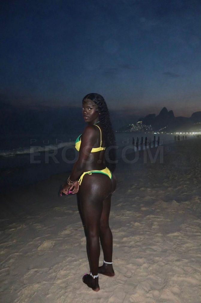 Brooke Scott — photo 3