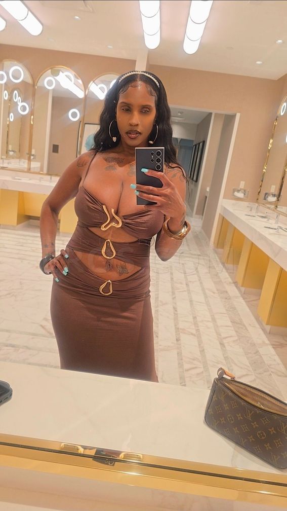 Brittani Luv — photo 3