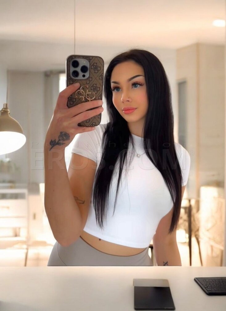 Kylie — photo 6