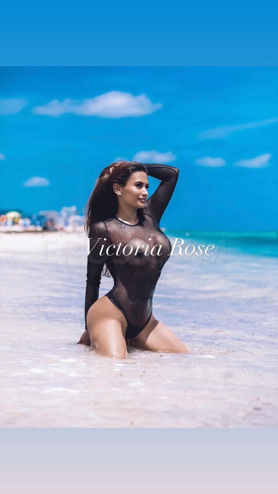 Victoria Rose — photo 4
