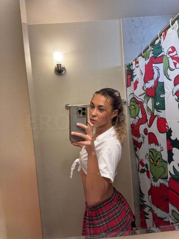 Naomi — photo 5