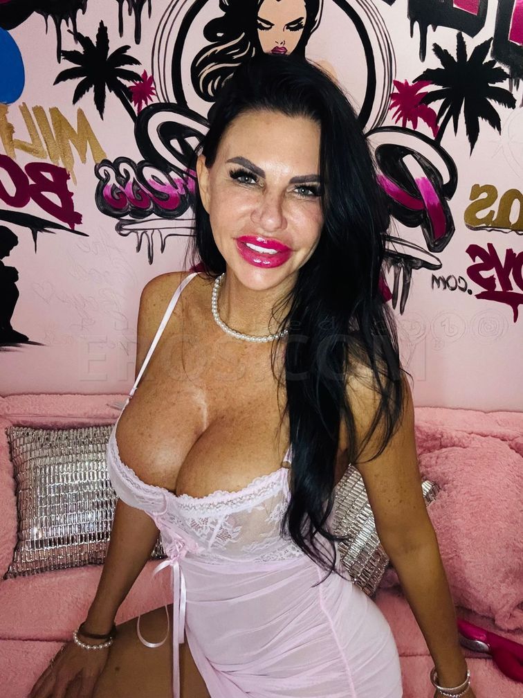 Pornstar Piper Press — photo 7