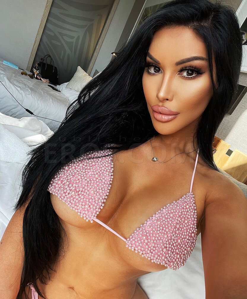 AVA LONDON — photo 4