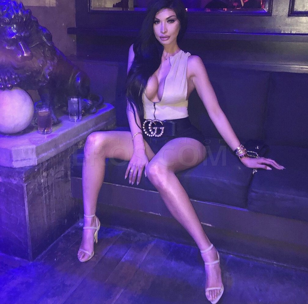 AVA LONDON — photo 6