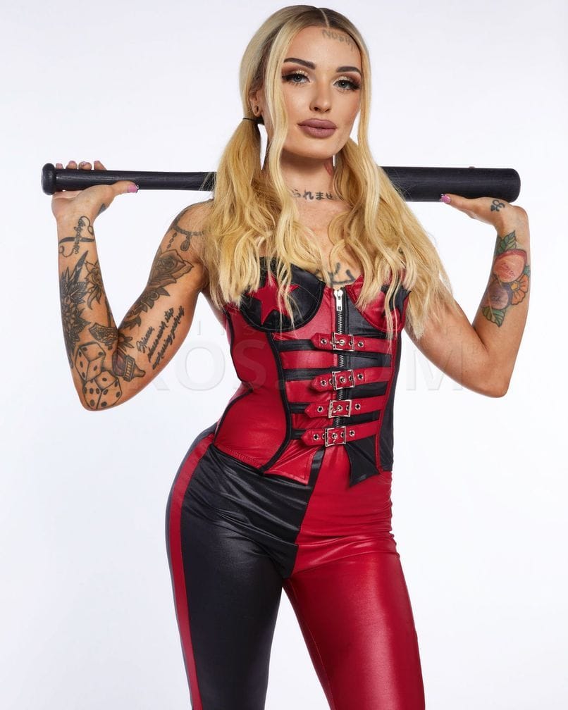 Chloe Carter — photo 11