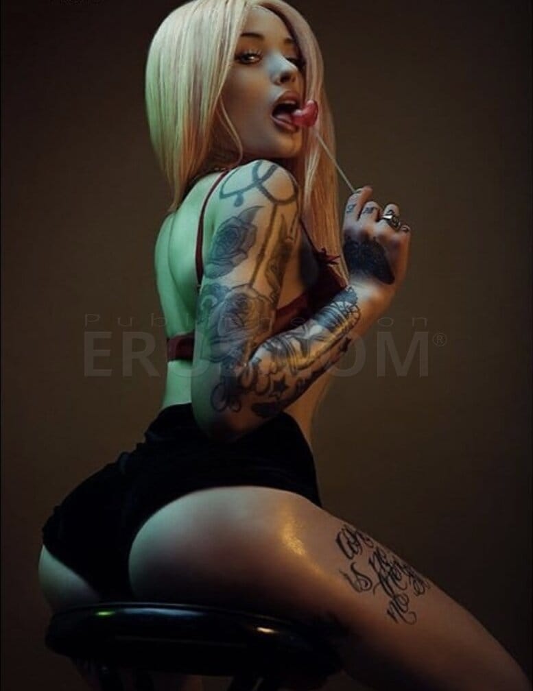 Chloe Carter — photo 7