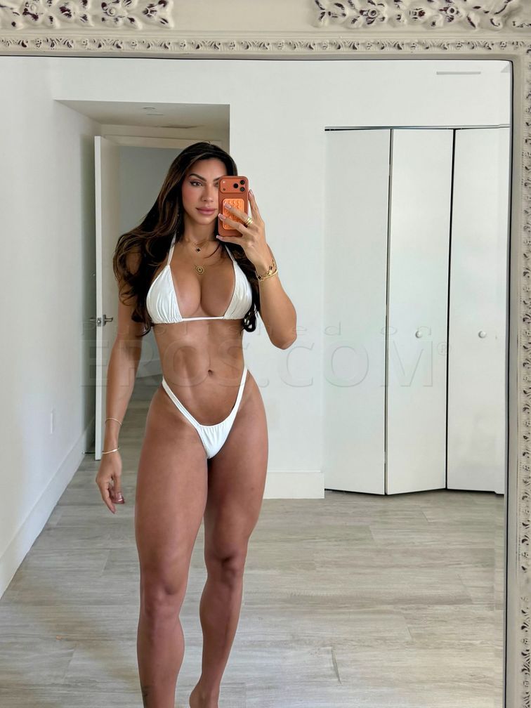 VIP Rafaella